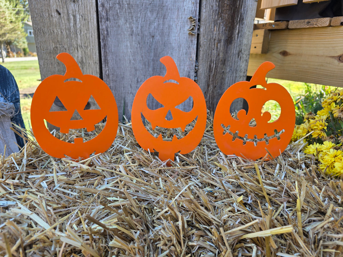 Six Piece Pumpkin Yard Signs