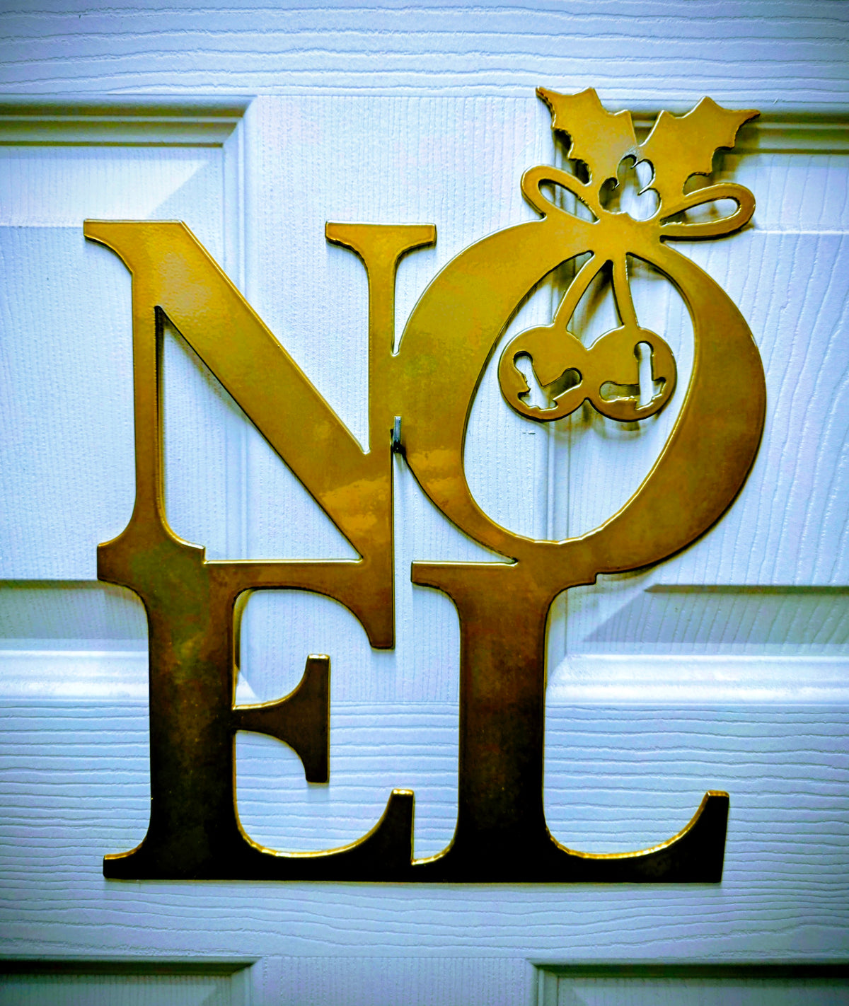 Classic Noel Decoration